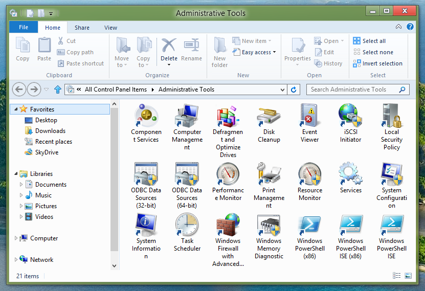 Screenshot displaying Administrative Tools of a 64 bit Windows 8 Desktop Computer